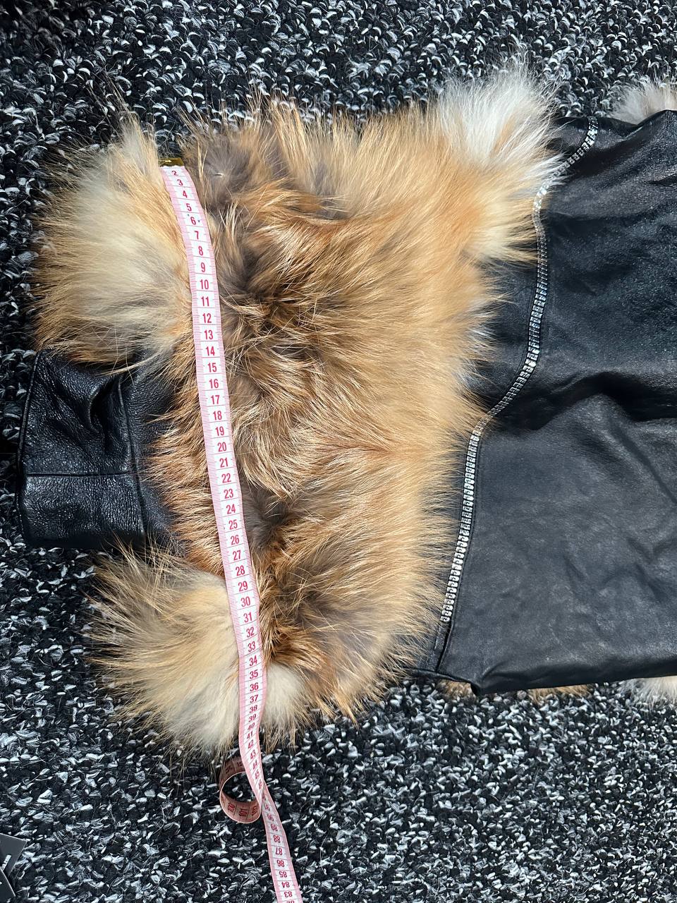 REAL genuine POLAR FOX fur women vest M SIZE LEATHER 1109910 WITHOUT SLEEVES