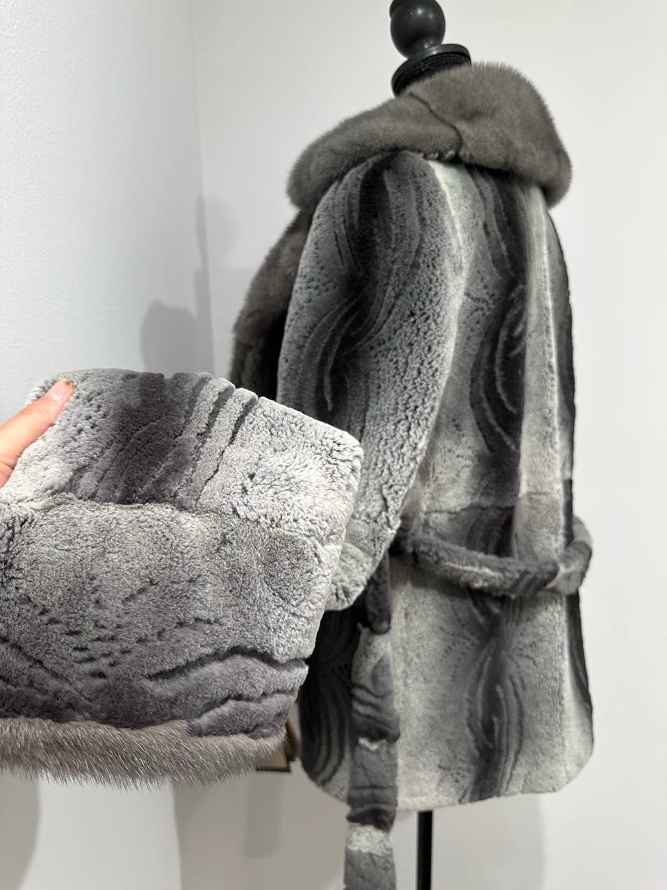 Stunning Karakul Astrakhan Fur Jacket M size with Mink Fur Details 1201134 GREY