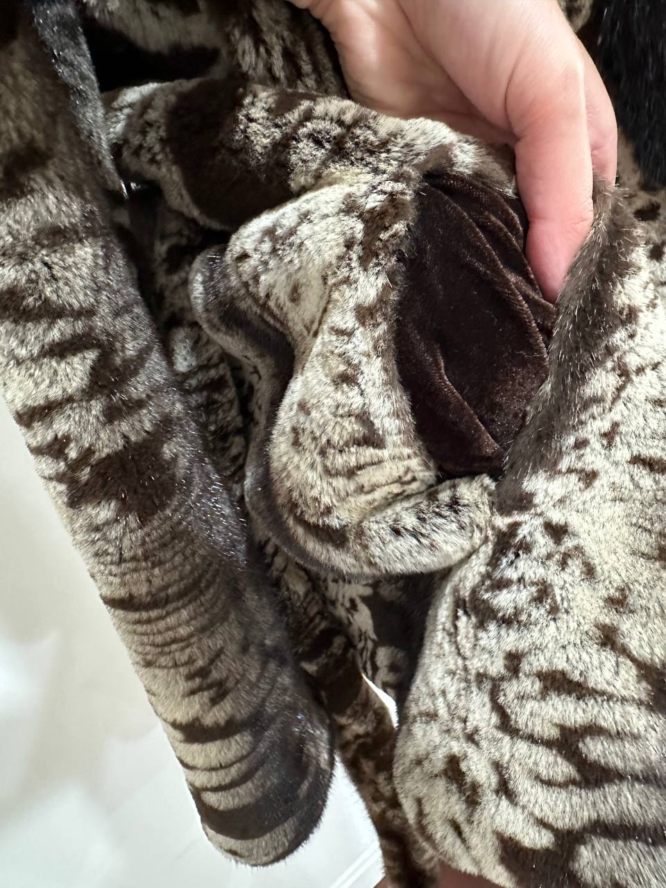 New women Real Natural Luxurious Sheared Mink Fur Coat with Hood 1201087 size M belt