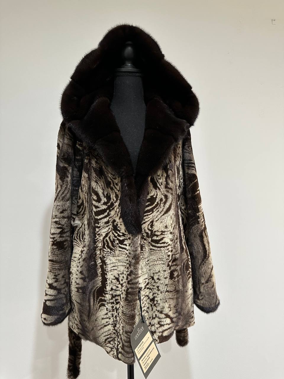 New women Real Natural Luxurious Sheared Mink Fur Coat with Hood 1201087 size M belt