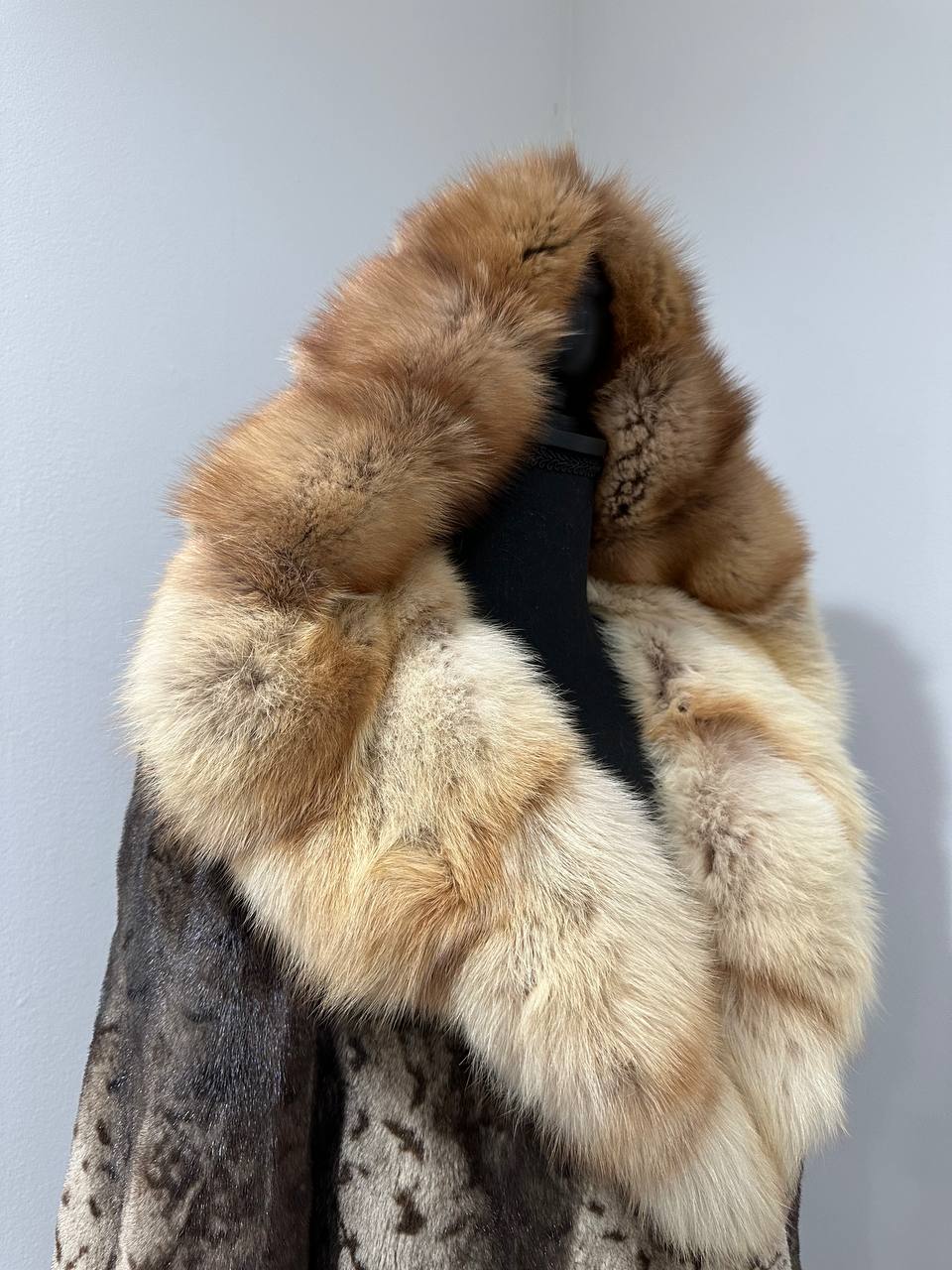 NEW Sheared Mink Jacket – Lynx Print – Red Fox Hooded– FURSTAR 1201138 S size