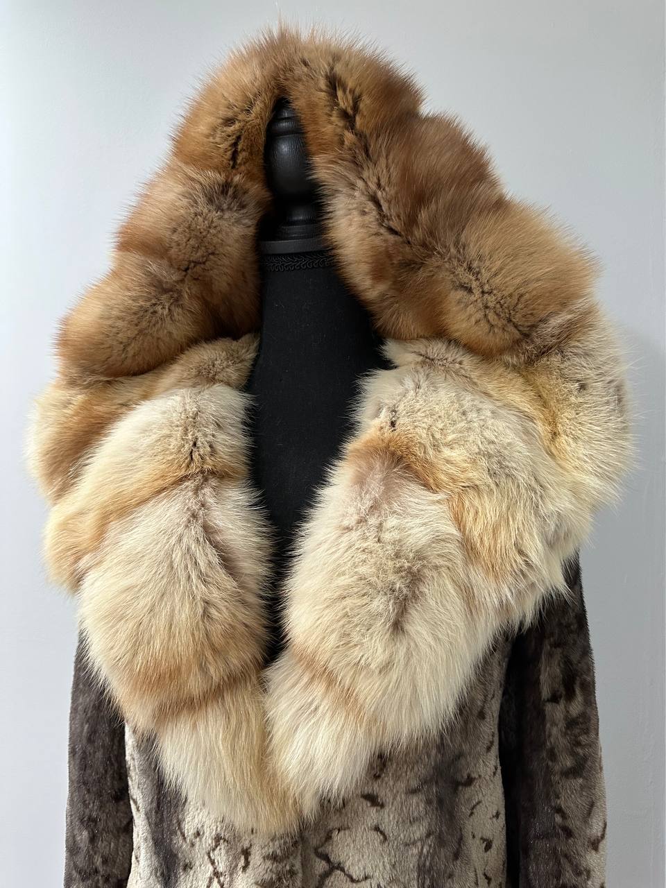 NEW Sheared Mink Jacket – Lynx Print – Red Fox Hooded– FURSTAR 1201138 S size