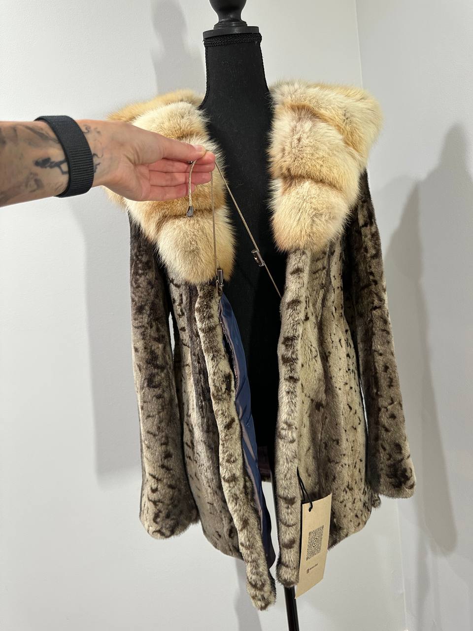 NEW Sheared Mink Jacket – Lynx Print – Red Fox Hooded– FURSTAR 1201138 S size