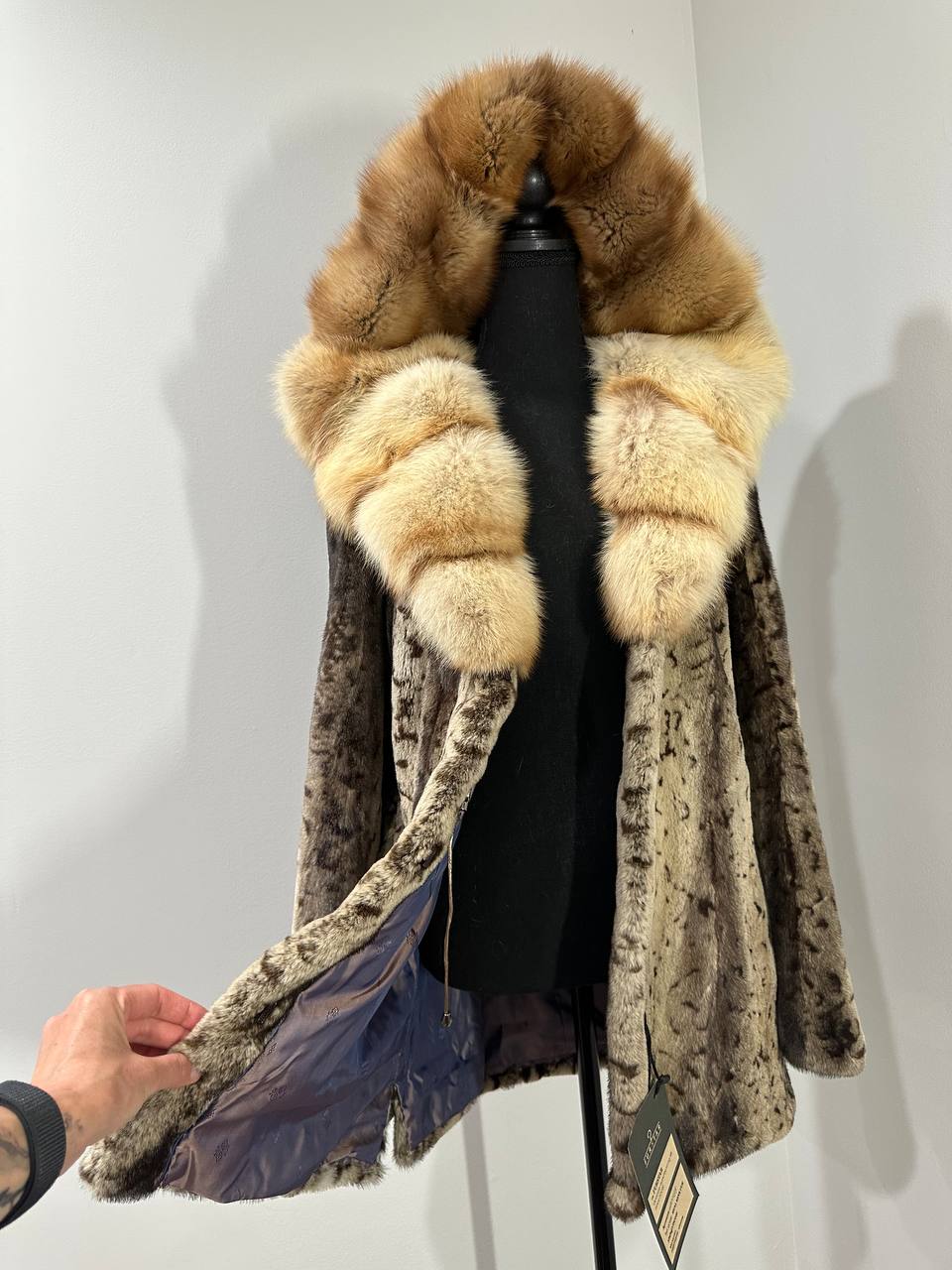 NEW Sheared Mink Jacket – Lynx Print – Red Fox Hooded– FURSTAR 1201138 S size