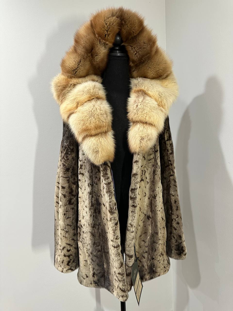 NEW Sheared Mink Jacket – Lynx Print – Red Fox Hooded– FURSTAR 1201138 S size