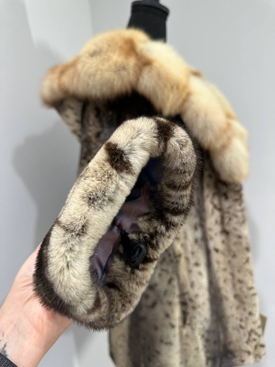 NEW Sheared Mink Jacket – Lynx Print – Red Fox Hooded– FURSTAR 1201138 S size