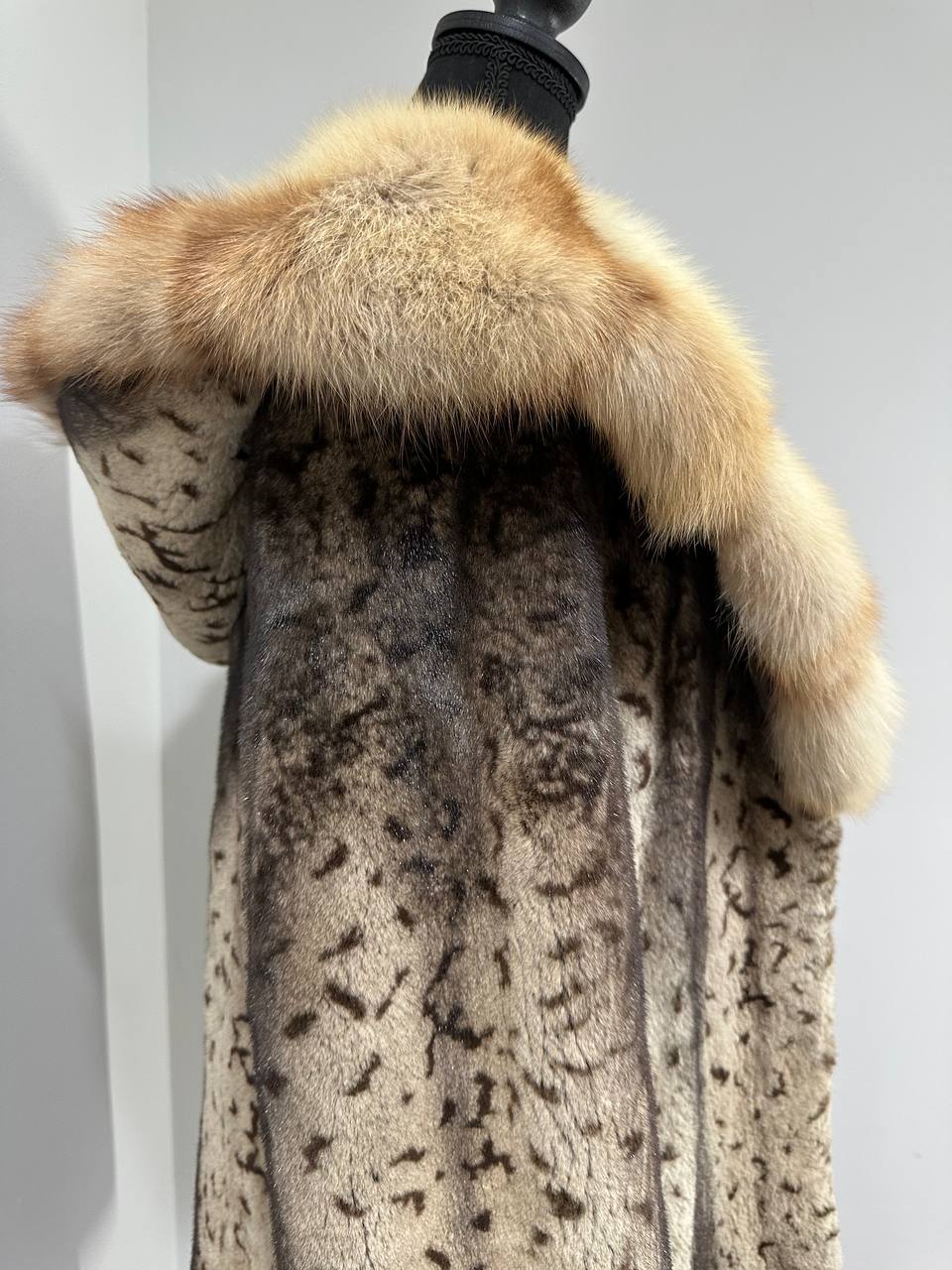 NEW Sheared Mink Jacket – Lynx Print – Red Fox Hooded– FURSTAR 1201138 S size