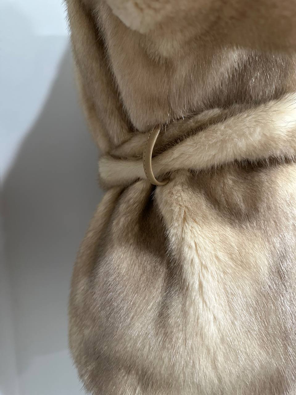 NEW Beige Pastel Mink Fur Jacket β Short Coat Size S 1201136 belted Elegant Warm