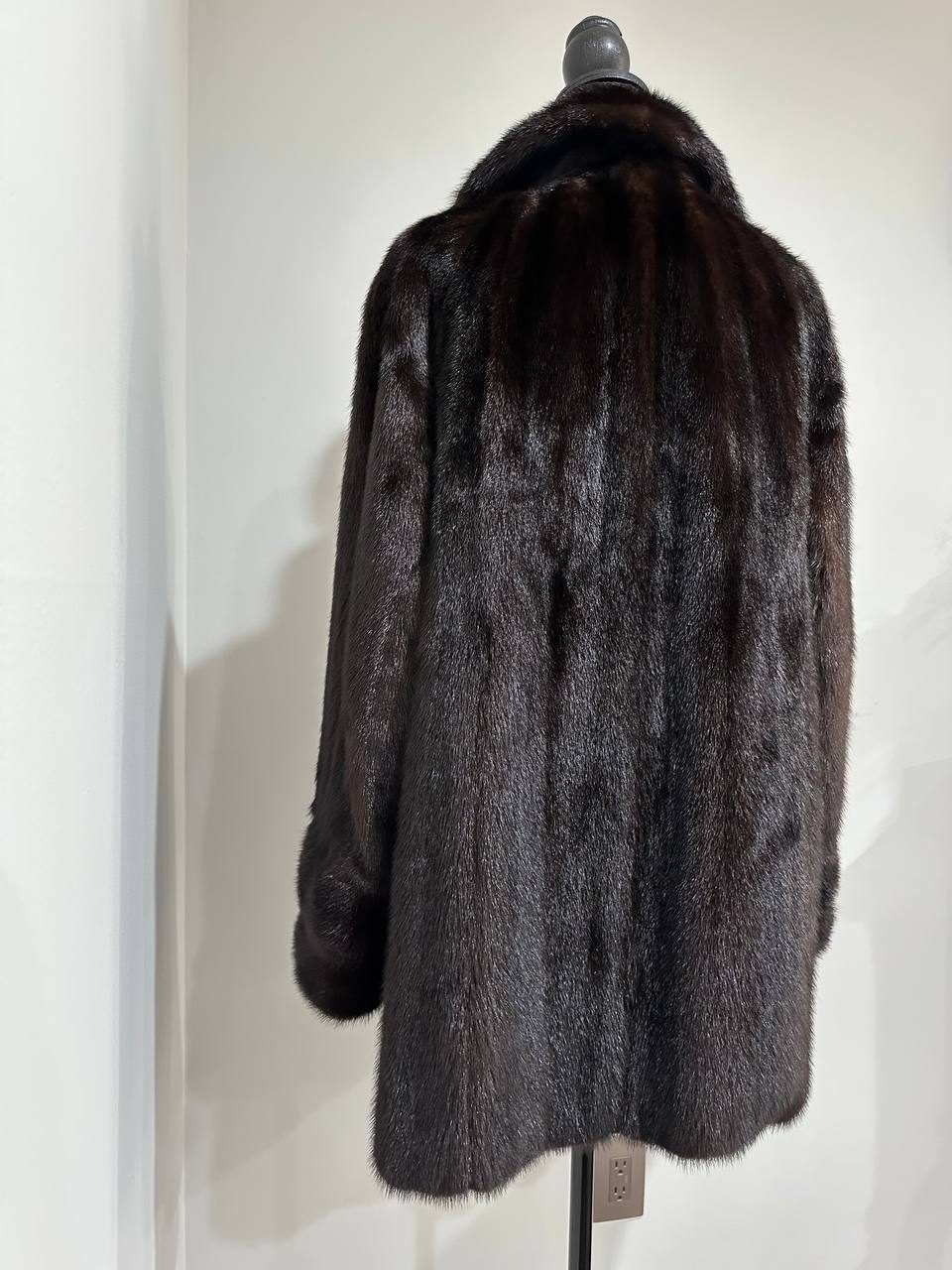 women real mink fur coat dark brown color size M NEW 1109906 GENUINE
