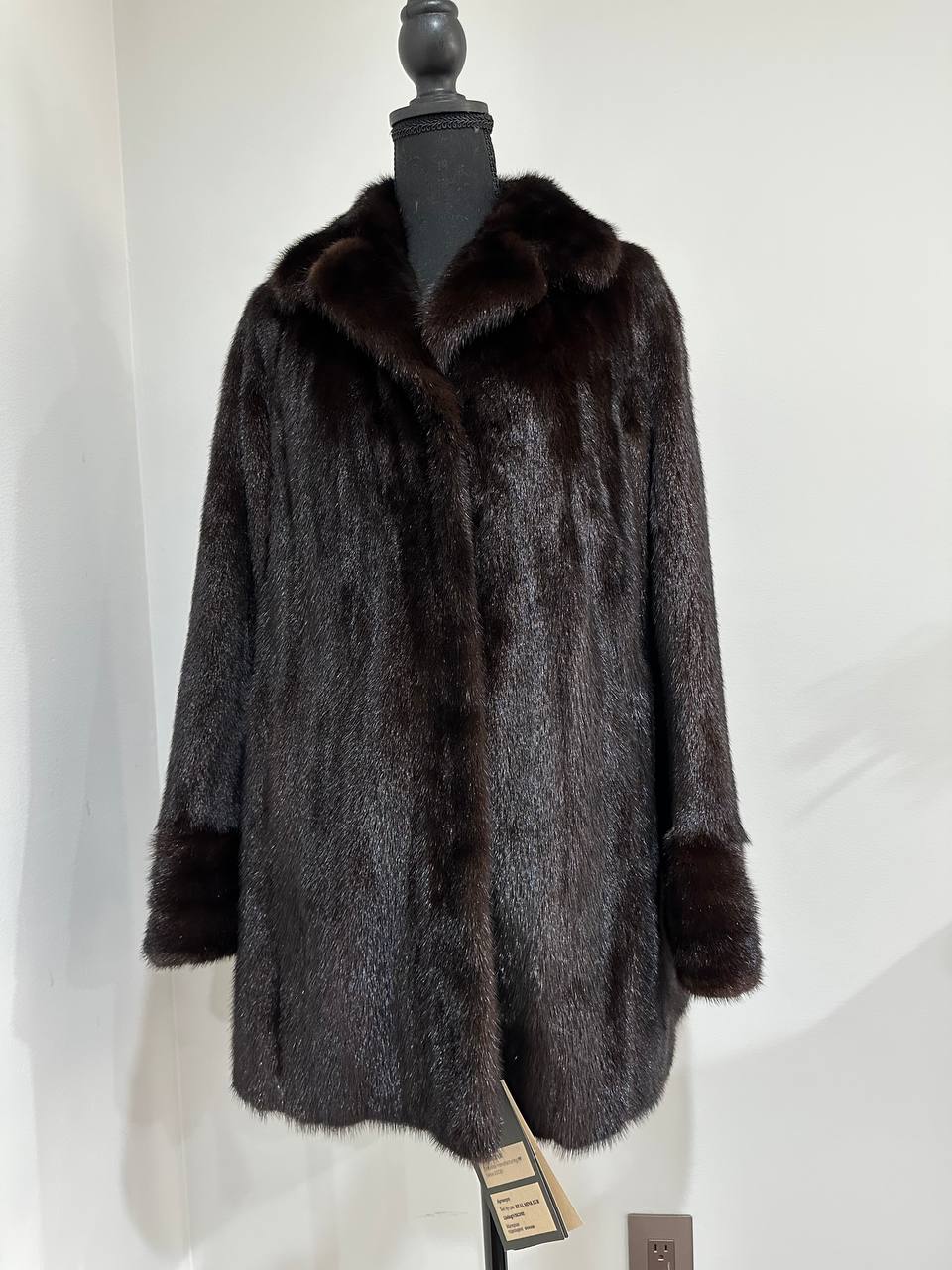 women real mink fur coat dark brown color size M NEW 1109906 GENUINE