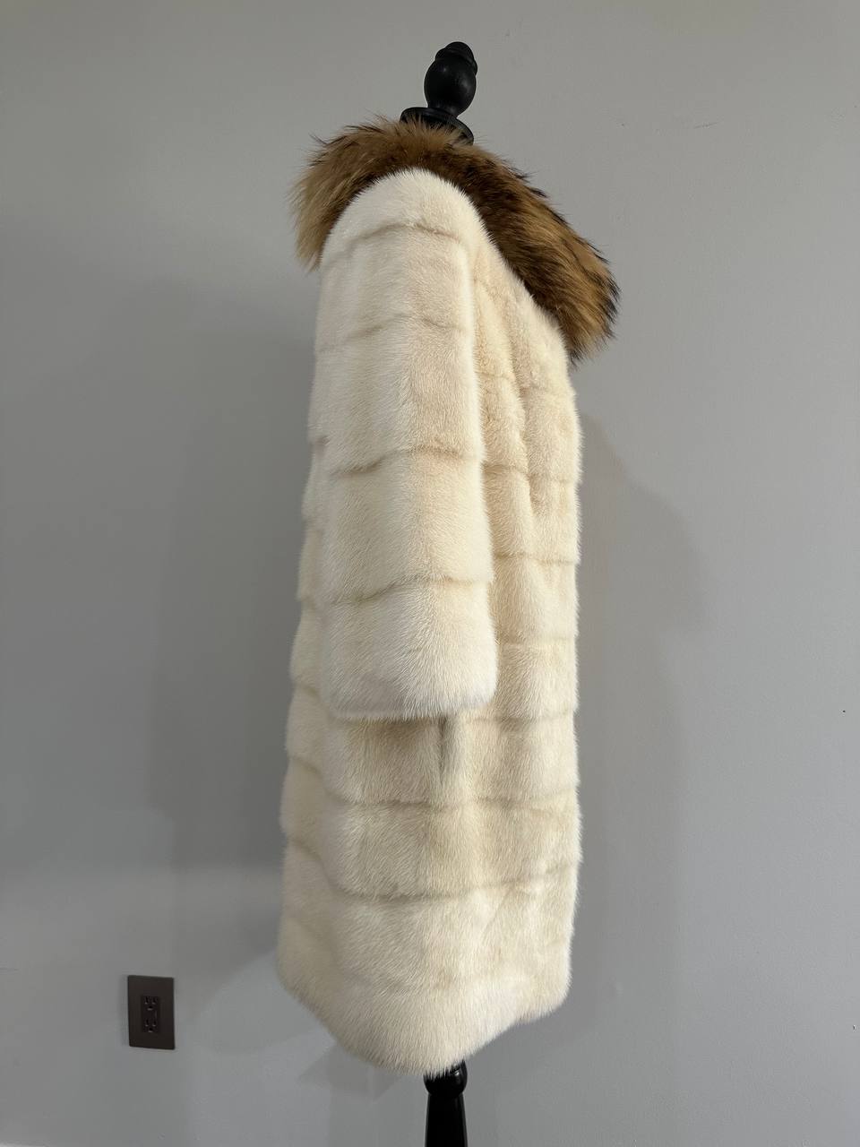 New Mink coat JACKET size XS REAL WHITE FULL SKIN lynx collar 1201005 HORIZONTAL