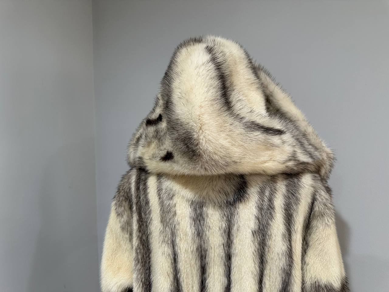 REAL CROSS MINK FUR women coat size L NEW 1201097 GENUINE FURS A STYLE HOODED