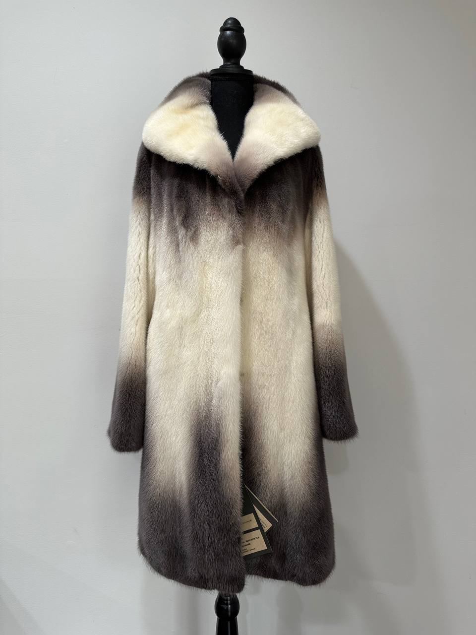 Luxury Natural Mink Fur Coat Gradient 1201142 M Shades Snow Cream Smoky Charcoal