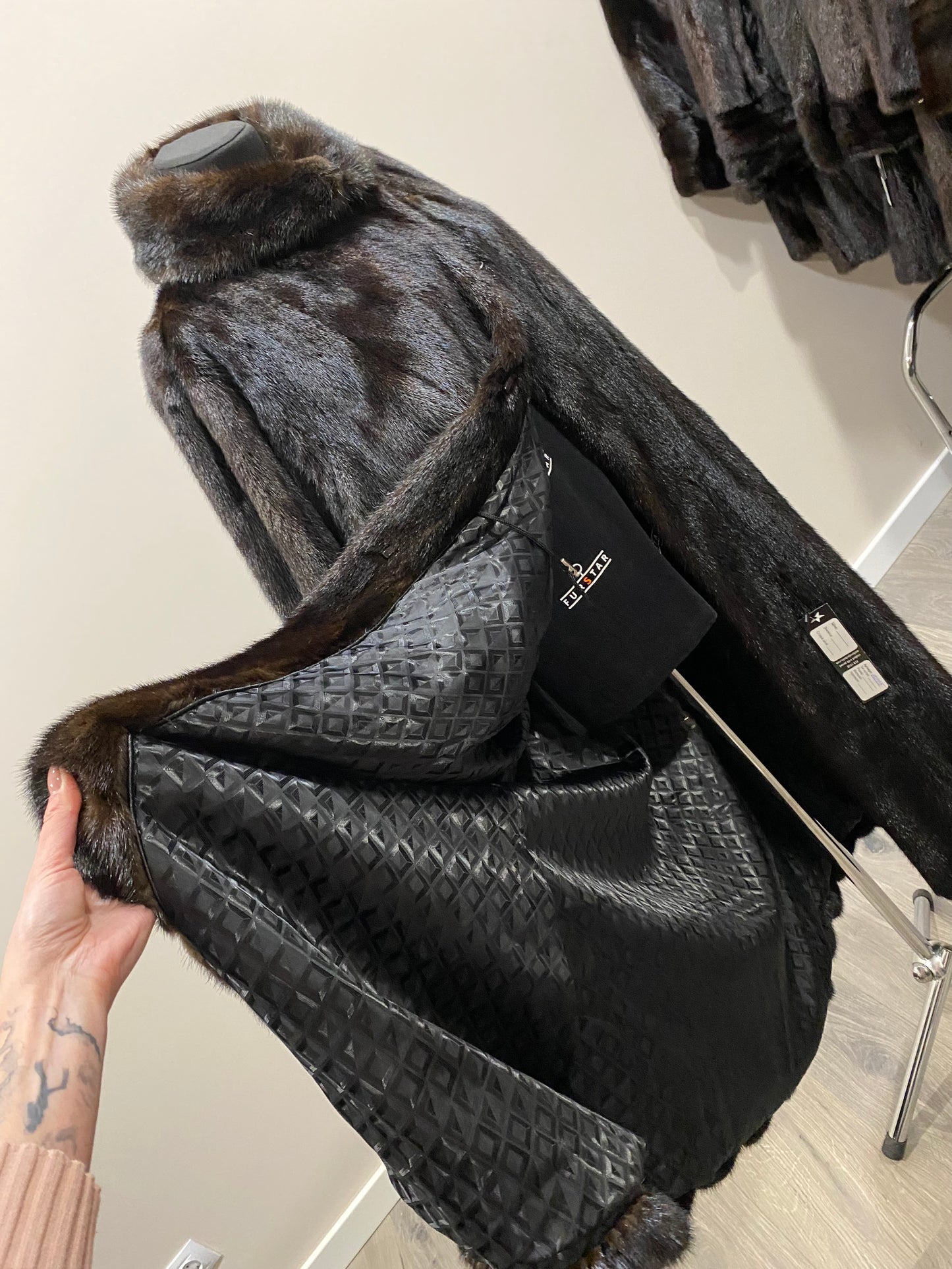 genuine real mink fur coat jacket 1109815 size L new dark brown color