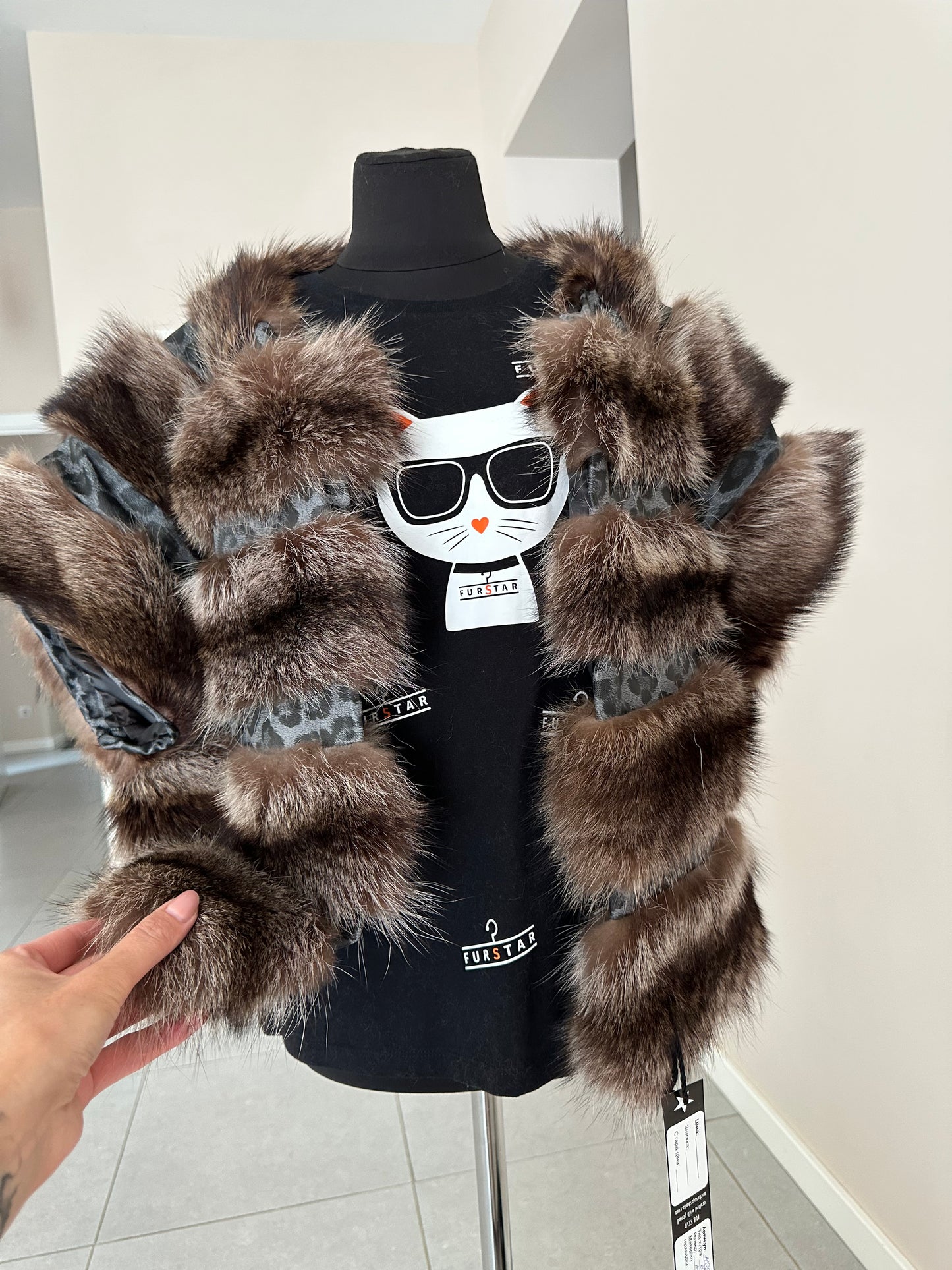 Women's Brand New Real natural raccoon fur VEST waist Coat Sleeves Less 1109985