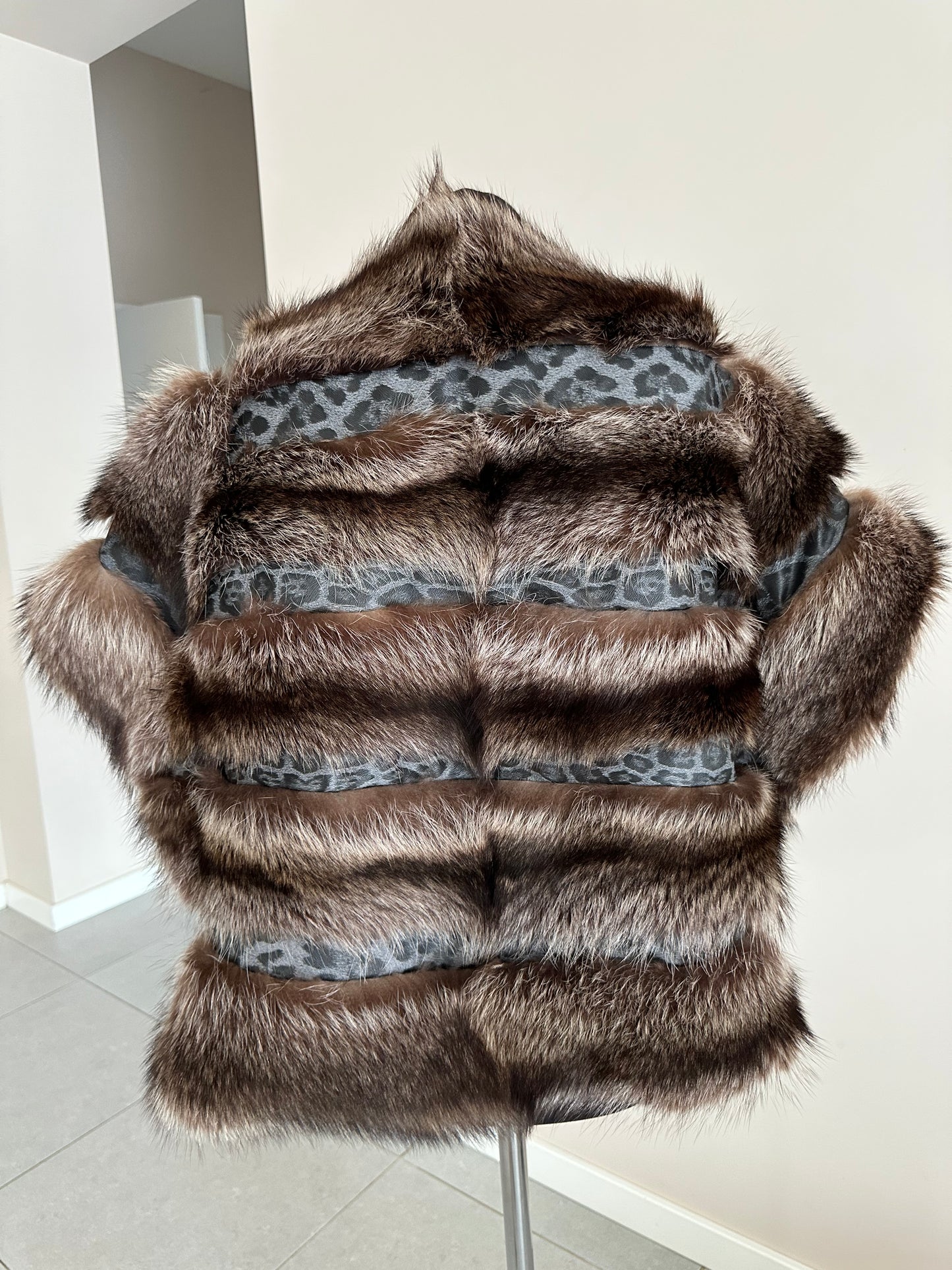 Women's Brand New Real natural raccoon fur VEST waist Coat Sleeves Less 1109985