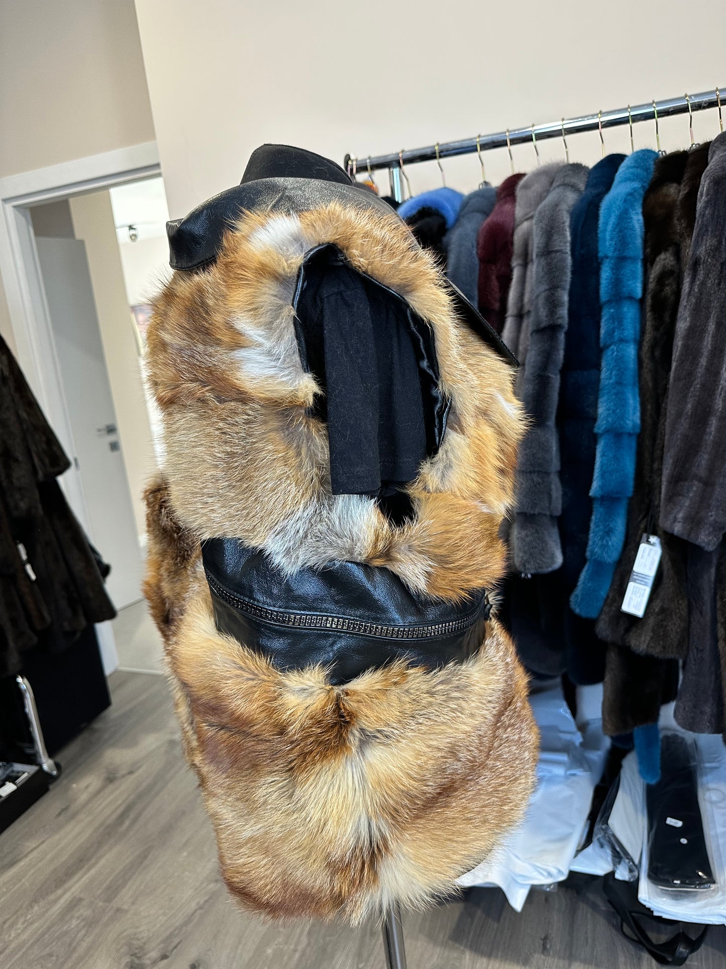 REAL genuine FOX fur women vest L SIZE LEATHER 1109903 WITHOUT SLEEVES