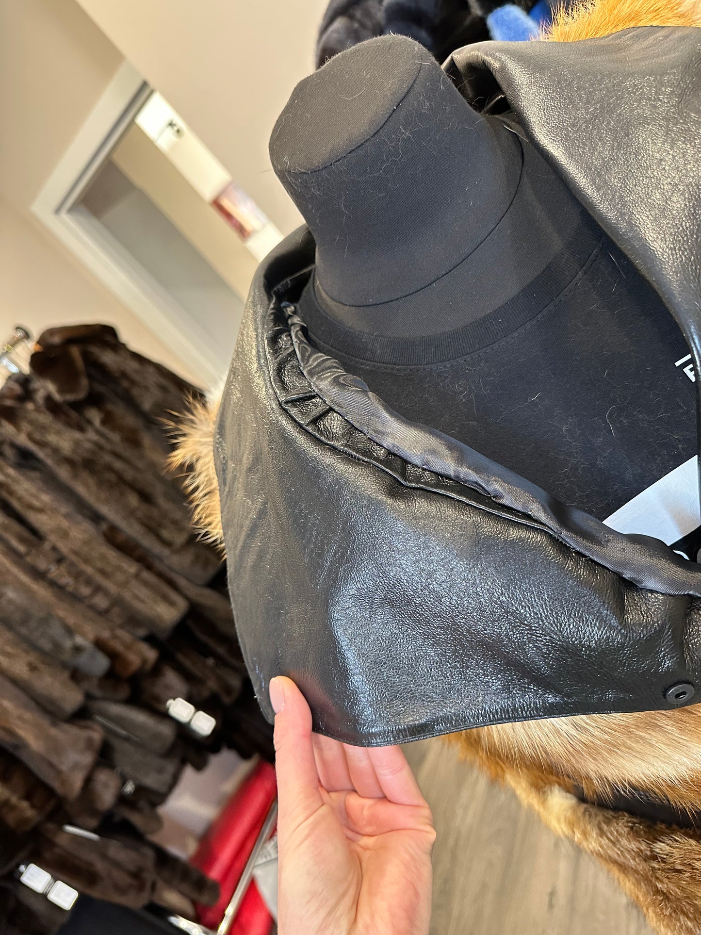 REAL genuine FOX fur women vest L SIZE LEATHER 1109903 WITHOUT SLEEVES
