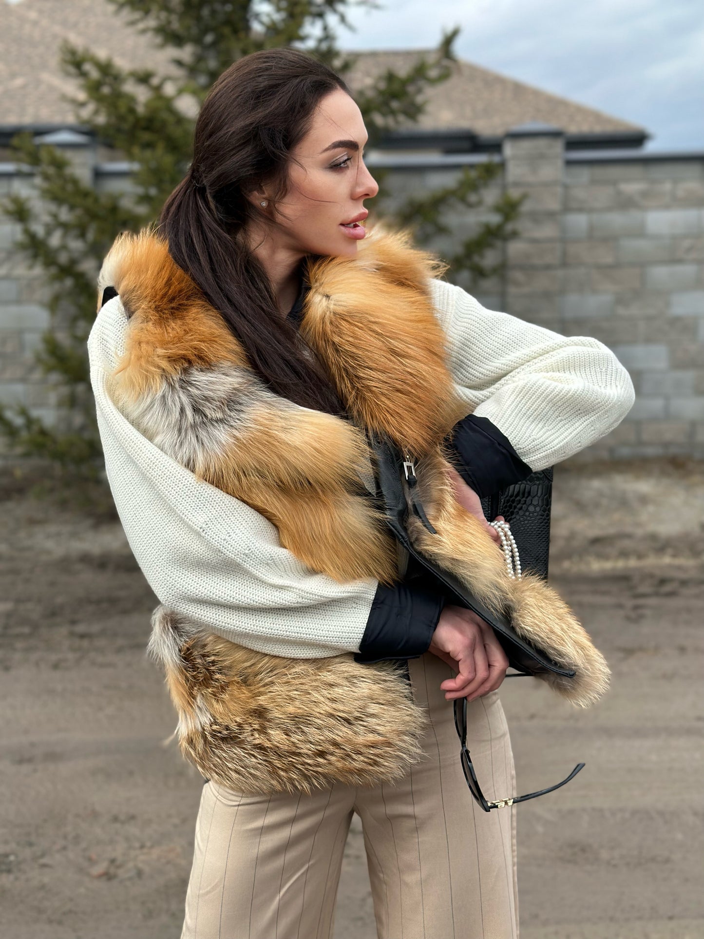 REAL genuine POLAR FOX fur women vest M SIZE LEATHER 1109910 WITHOUT SLEEVES