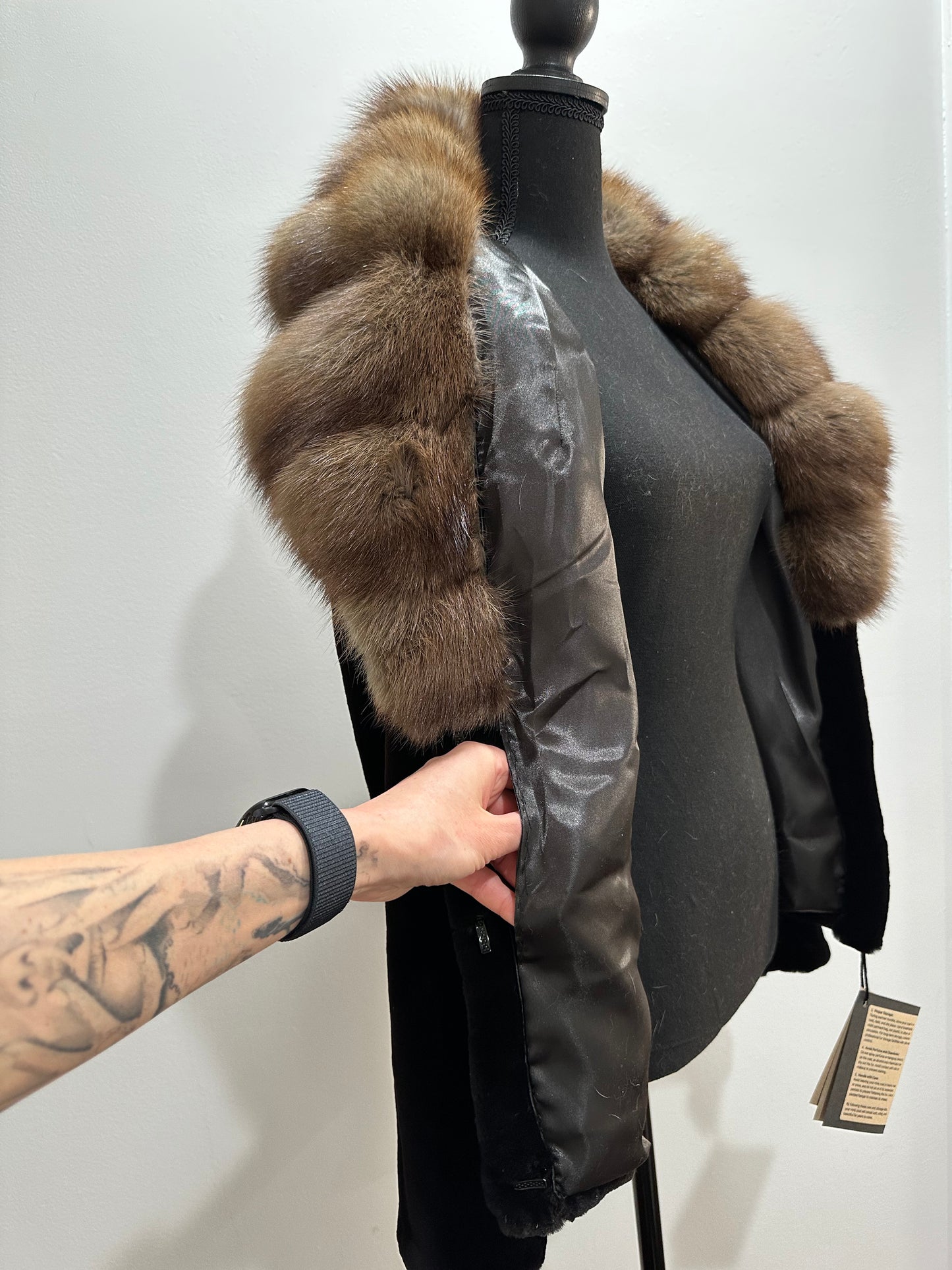 New BLACK MINK SHORT coat JACKET size S REAL SABLE COLLAR 1201079