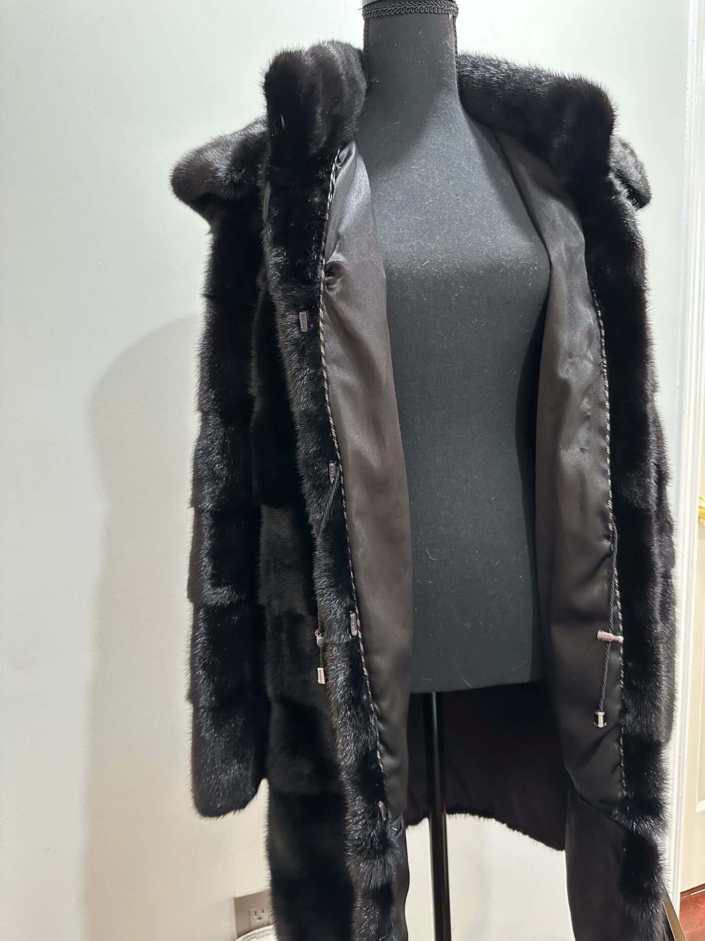 NEW REAL MINK FUR coat size S SMALL 1201081 HORIZONTAL long sleeve jacket BLACK