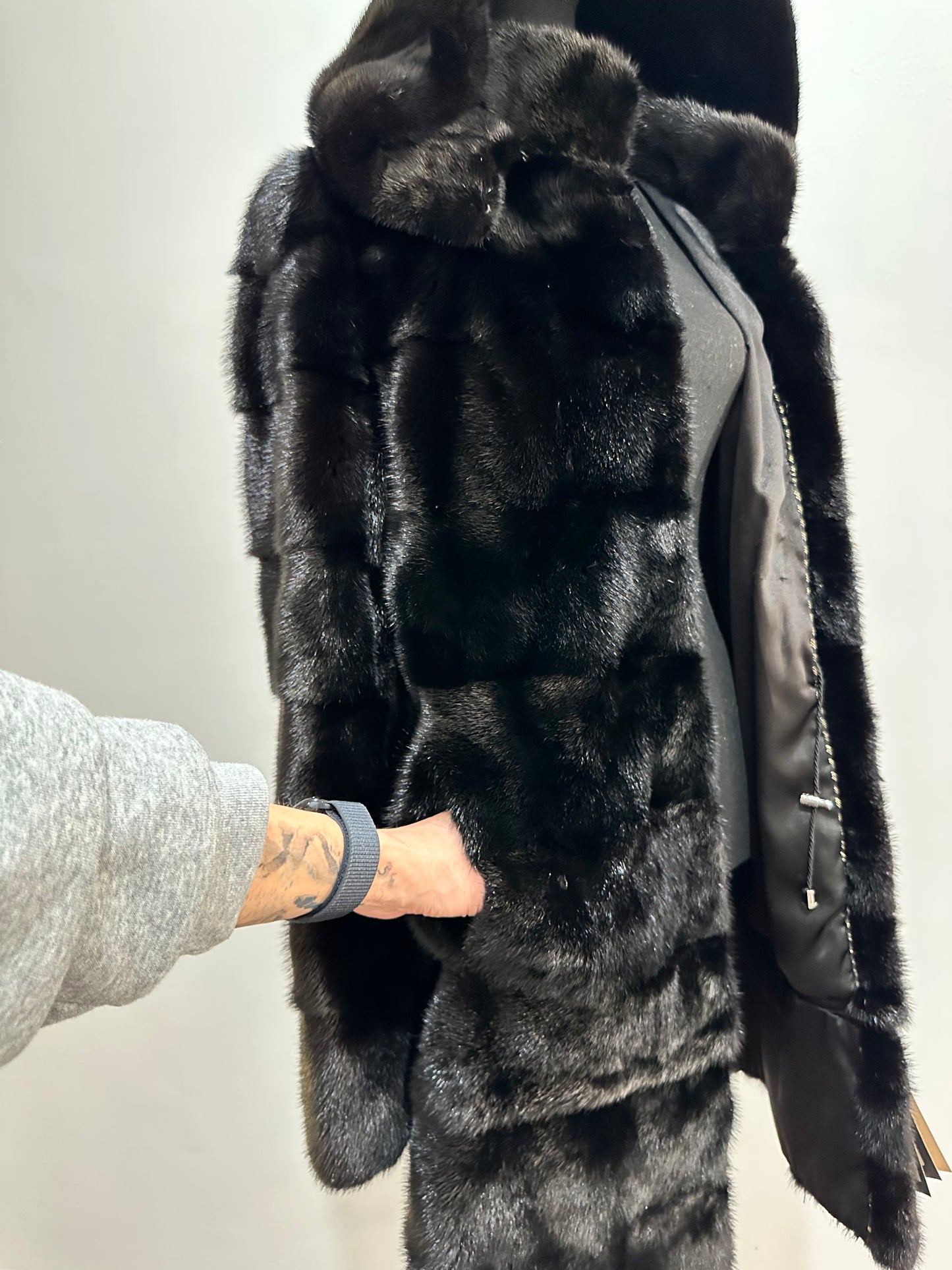 NEW REAL MINK FUR coat size S SMALL 1201081 HORIZONTAL long sleeve jacket BLACK