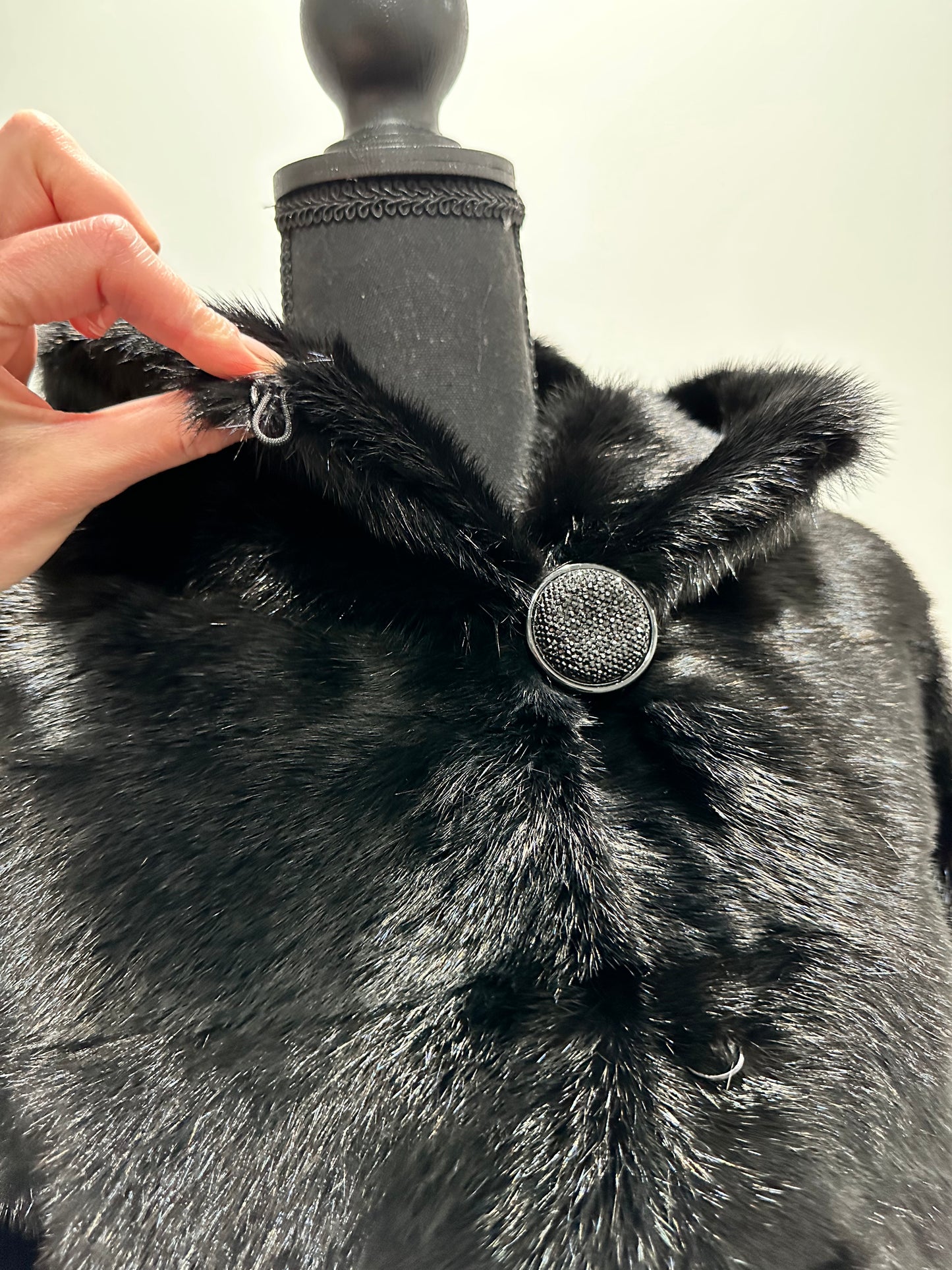 NEW REAL MINK FUR coat size XXS 1201088 HORIZONTAL long sleeve jacket BLACK