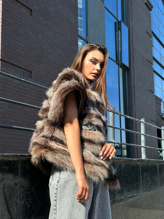 Women's Brand New Real natural raccoon fur VEST waist Coat Sleeves Less 1109985