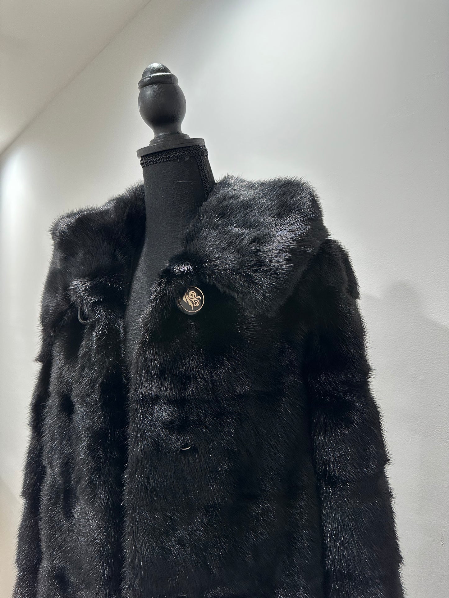 NEW MINK FUR coat size S SMALL 1201058 HORIZONTAL long sleeve jacket BLACK