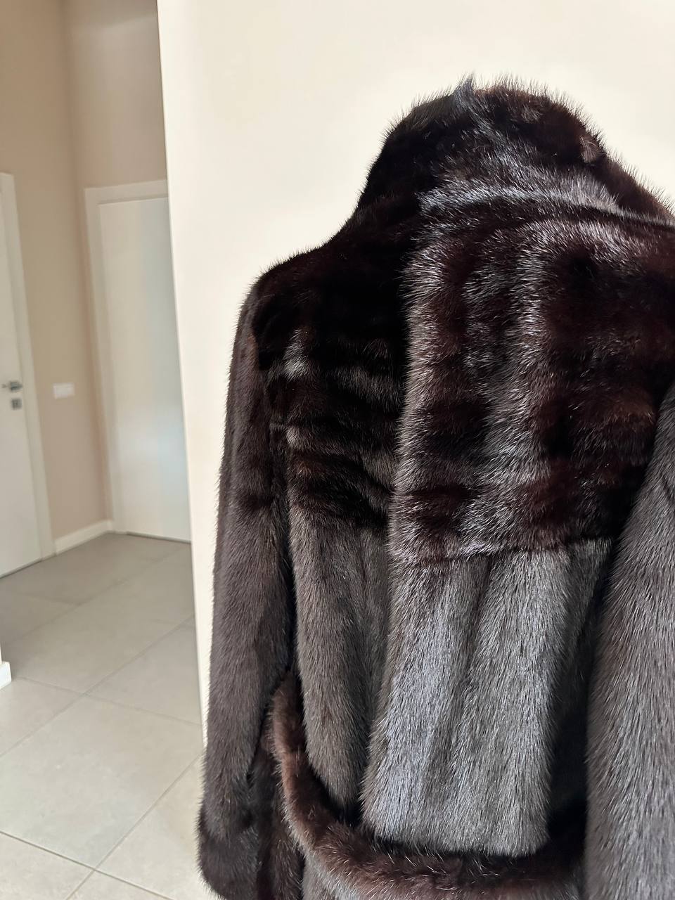 women real mink fur coat with belt dark brown BLACK color size M NEW!!! 1109793