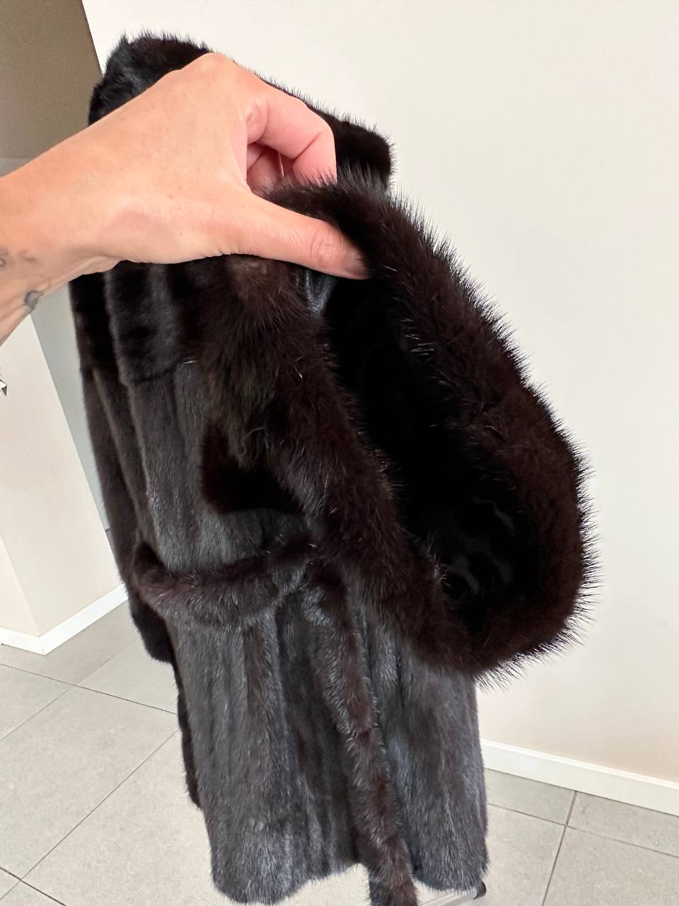 women real mink fur coat with belt dark brown BLACK color size M NEW!!! 1109793