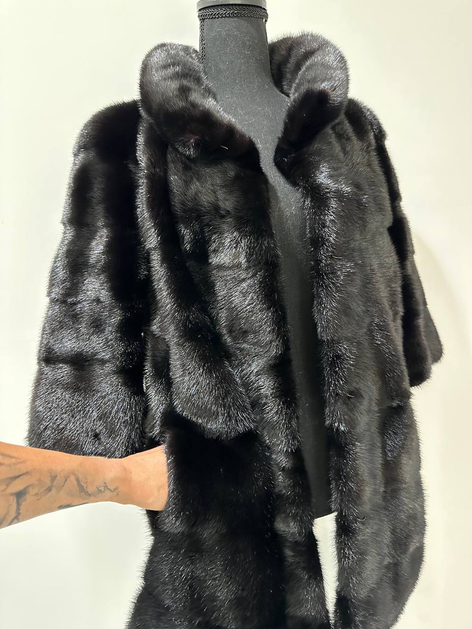 REAL Mink FUR jacket SHORT SLEEVE coat GENUINE 1201068 BLACK size S NEW Luxury