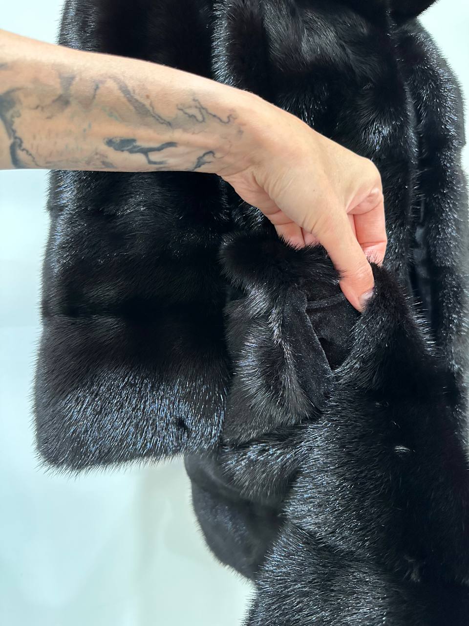 REAL Mink FUR jacket SHORT SLEEVE coat GENUINE 1201068 BLACK size S NEW Luxury