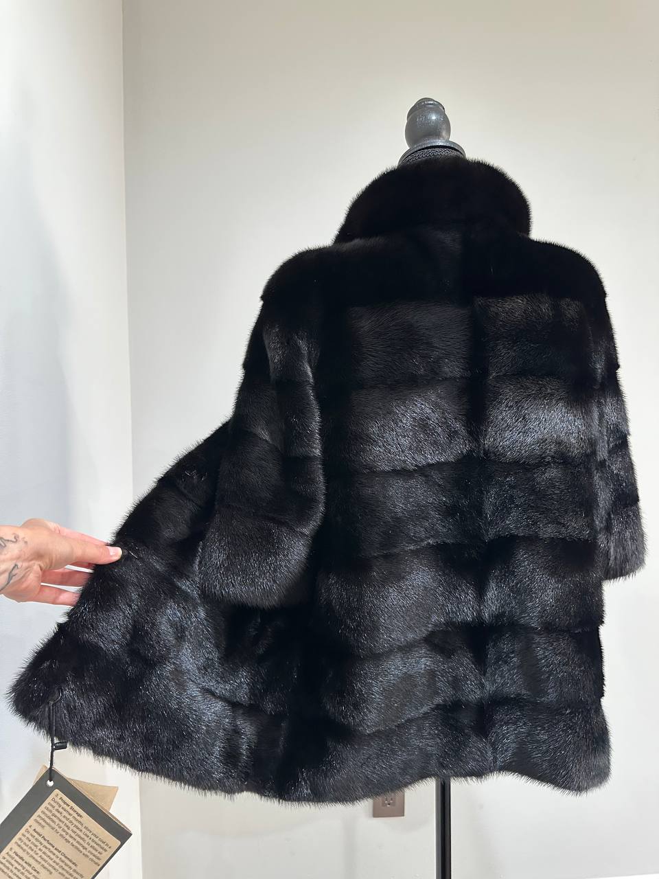 REAL Mink FUR jacket SHORT SLEEVE coat GENUINE 1201068 BLACK size S NEW Luxury