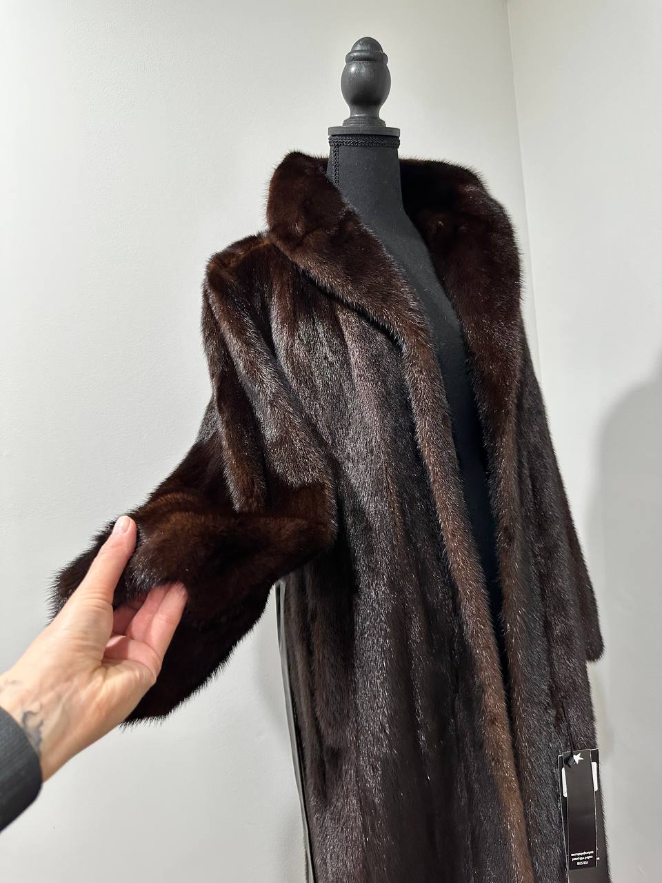 women real mink fur coat long with belt dark brown color size XL NEW!!! 1109798