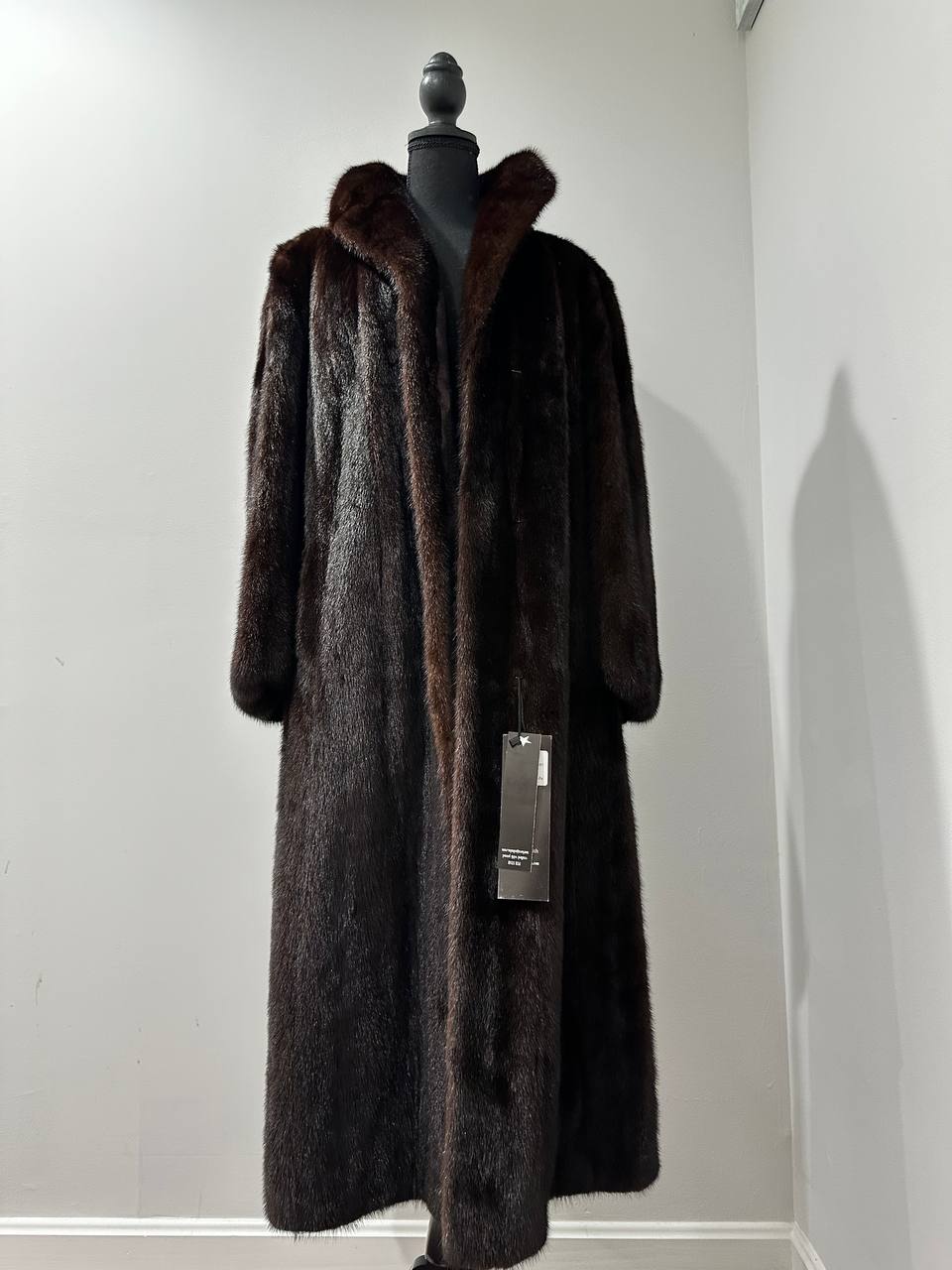 women real mink fur coat long with belt dark brown color size XL NEW!!! 1109798