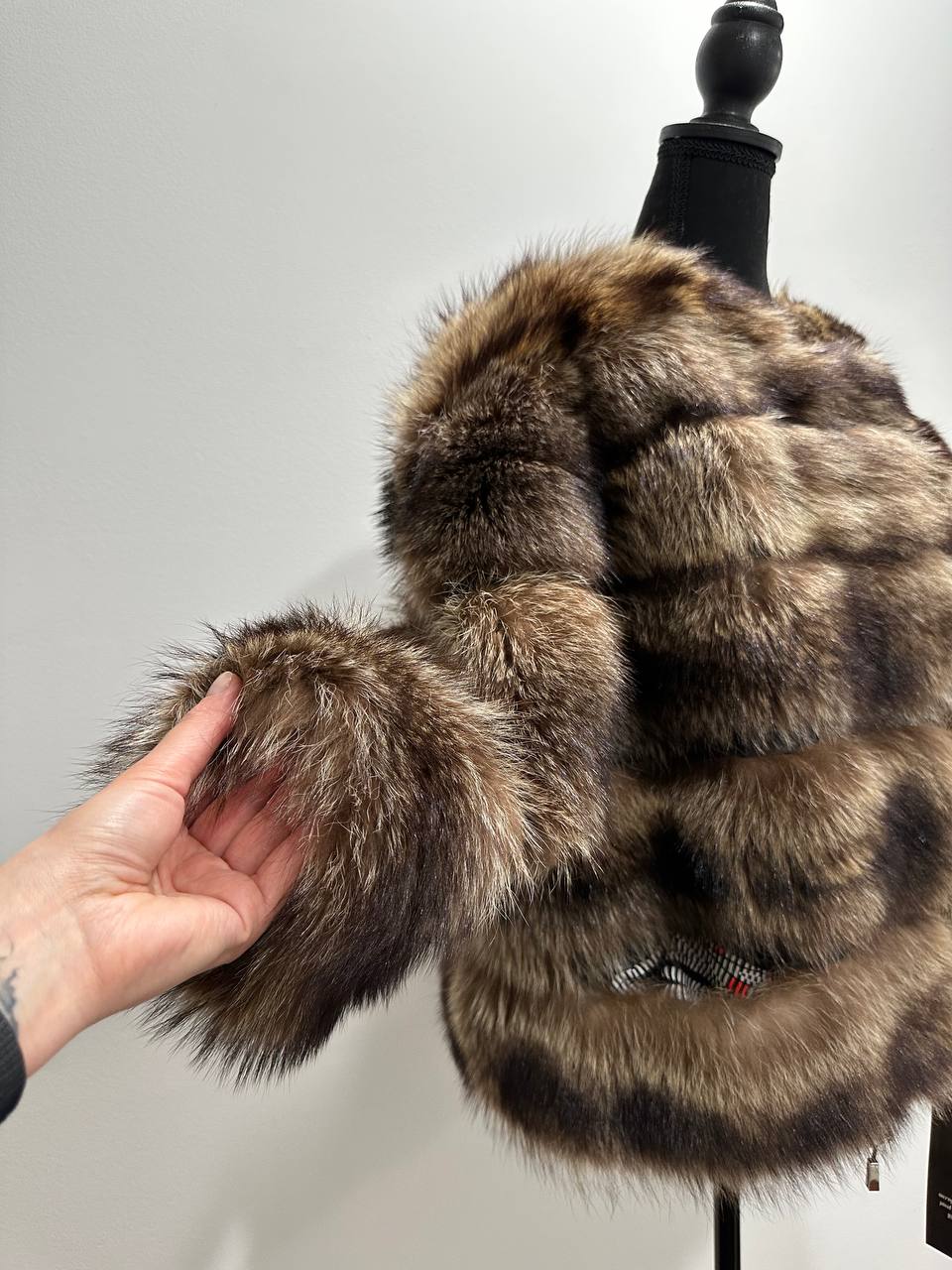 New REAL raccoon FUR SHORT BOMBER Coat Size XL 1109835 HORIZONTAL STYLE