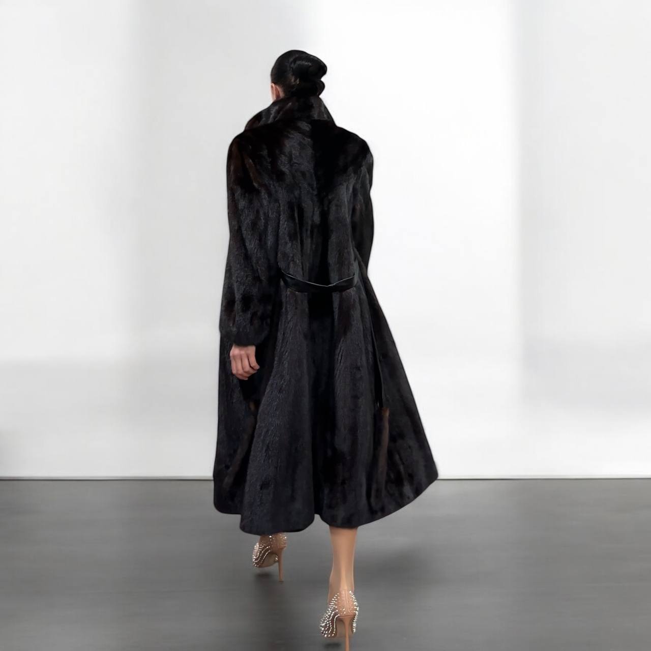 women real mink fur coat long with belt dark brown color size XL NEW!!! 1109798