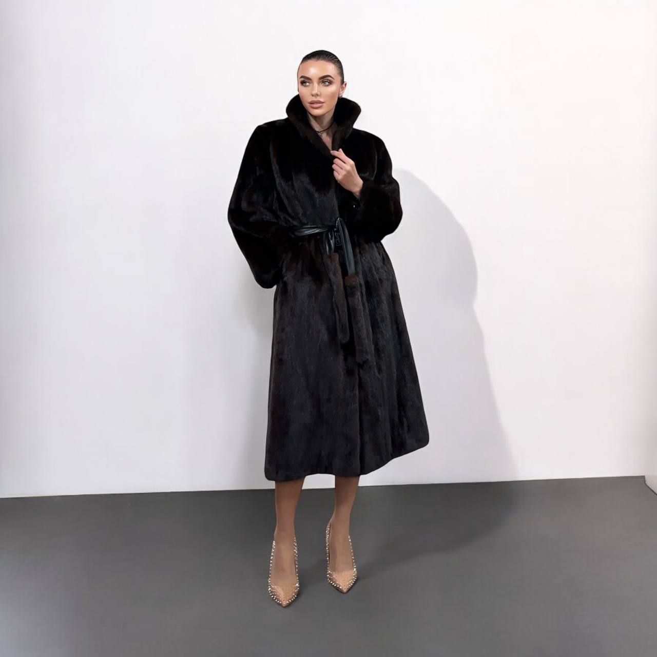 women real mink fur coat long with belt dark brown color size XL NEW!!! 1109798