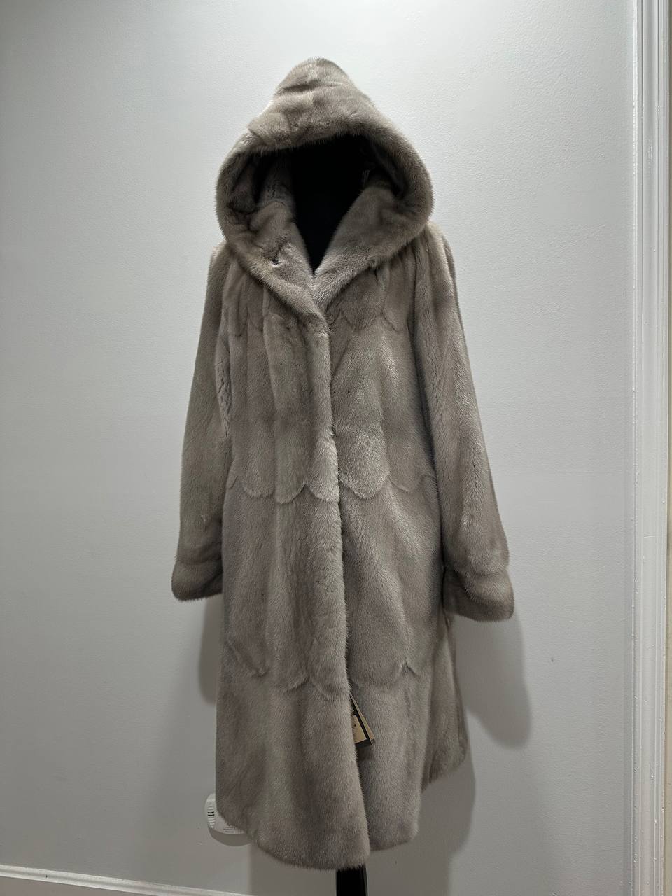New Real Luxury Natural Mink Fur Coat with Hood Bell Silhouette Moon size M 1201131