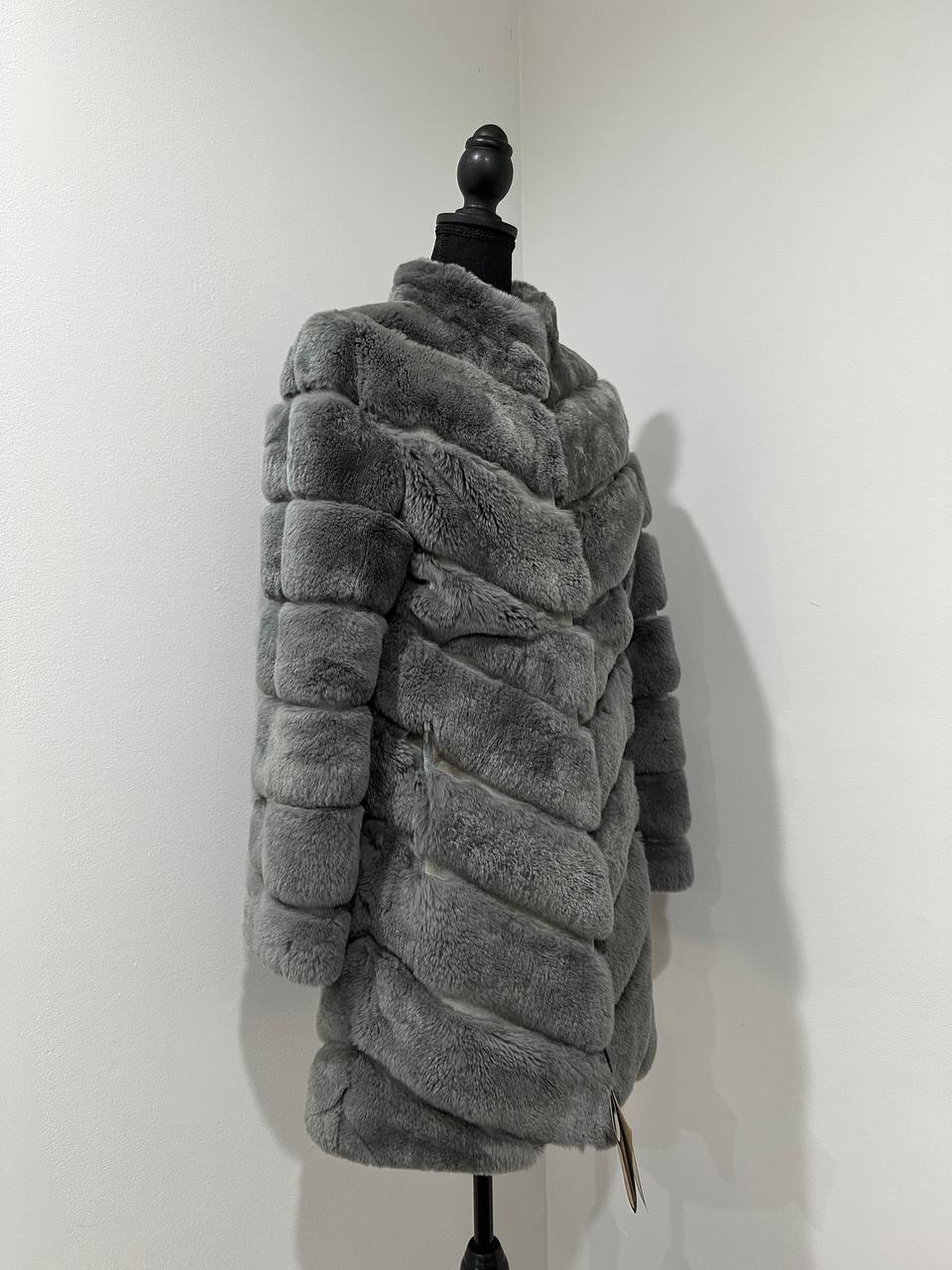 Luxury Womens Real natural Rex Rabbit Fur Coat size S women 1201135 Elegant Soft Gre
