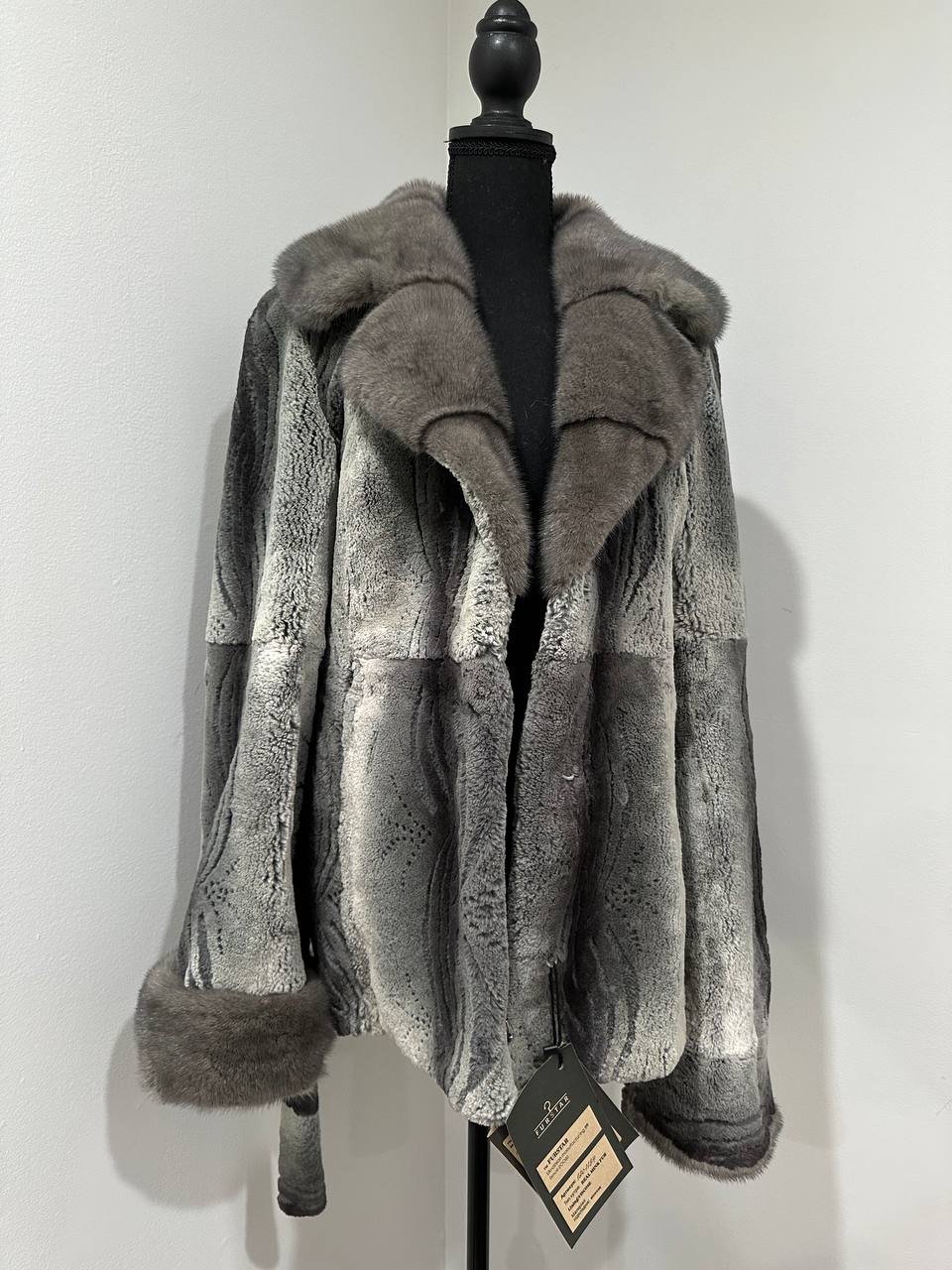 Stunning Karakul Astrakhan Fur Jacket M size with Mink Fur Details 1201134 GREY