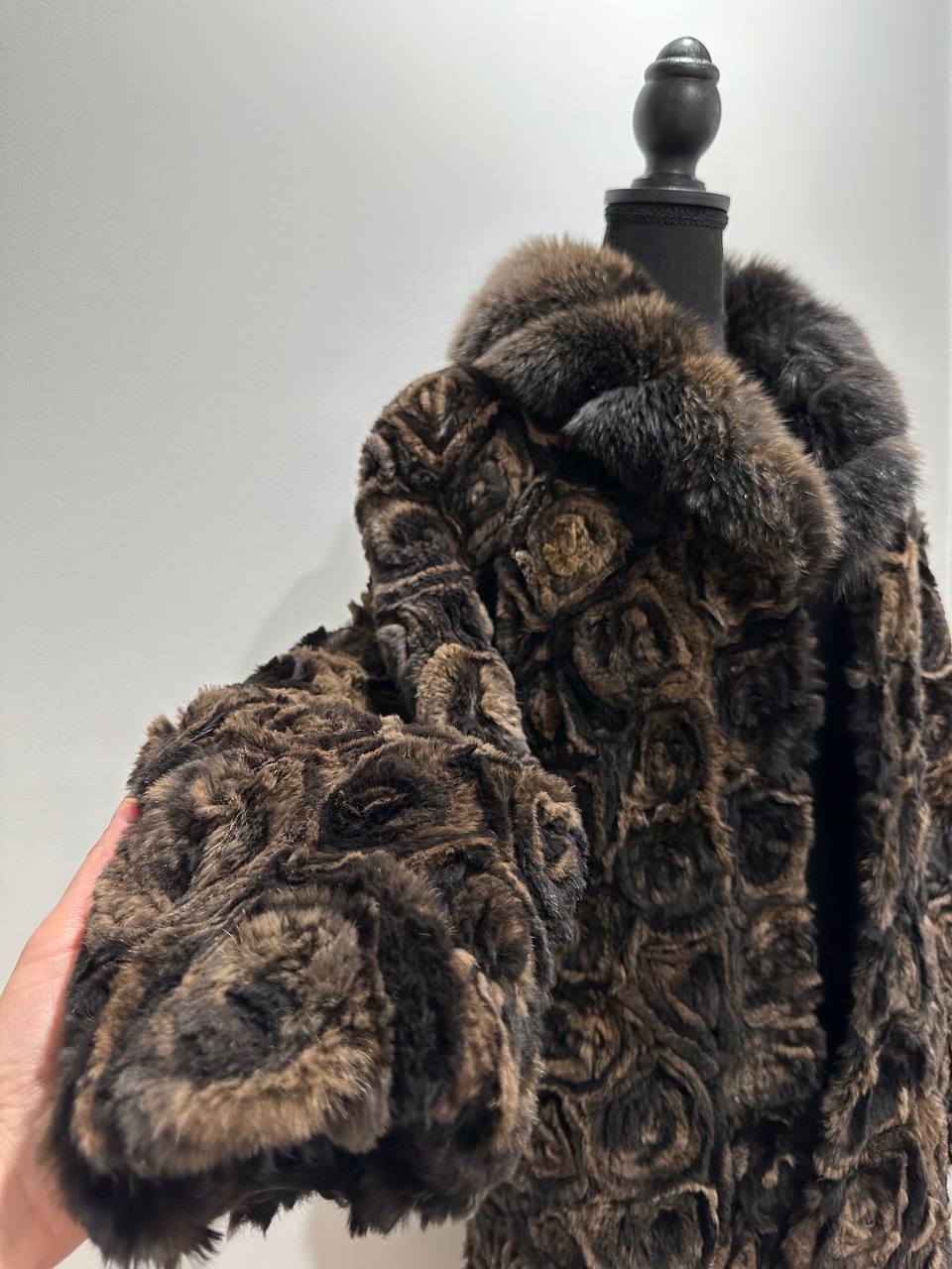 Karakul Fur Coat Natural dyed arctic FOX Collar size M 1201132 New Exclusive Design