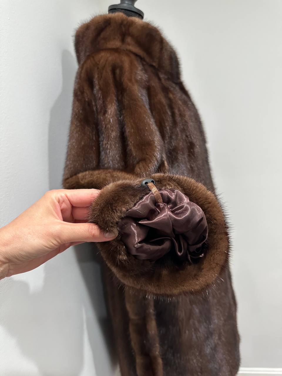 Genuine REAL Mink Fur coat BROWN jacket size L 1201041 LONG sleeve NEW BELTED