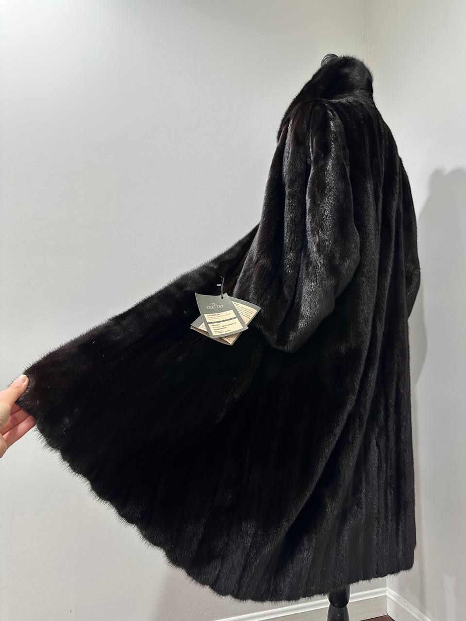 New 100% genuine real Mink Fur coat full length 1109831 size XL BLACK color