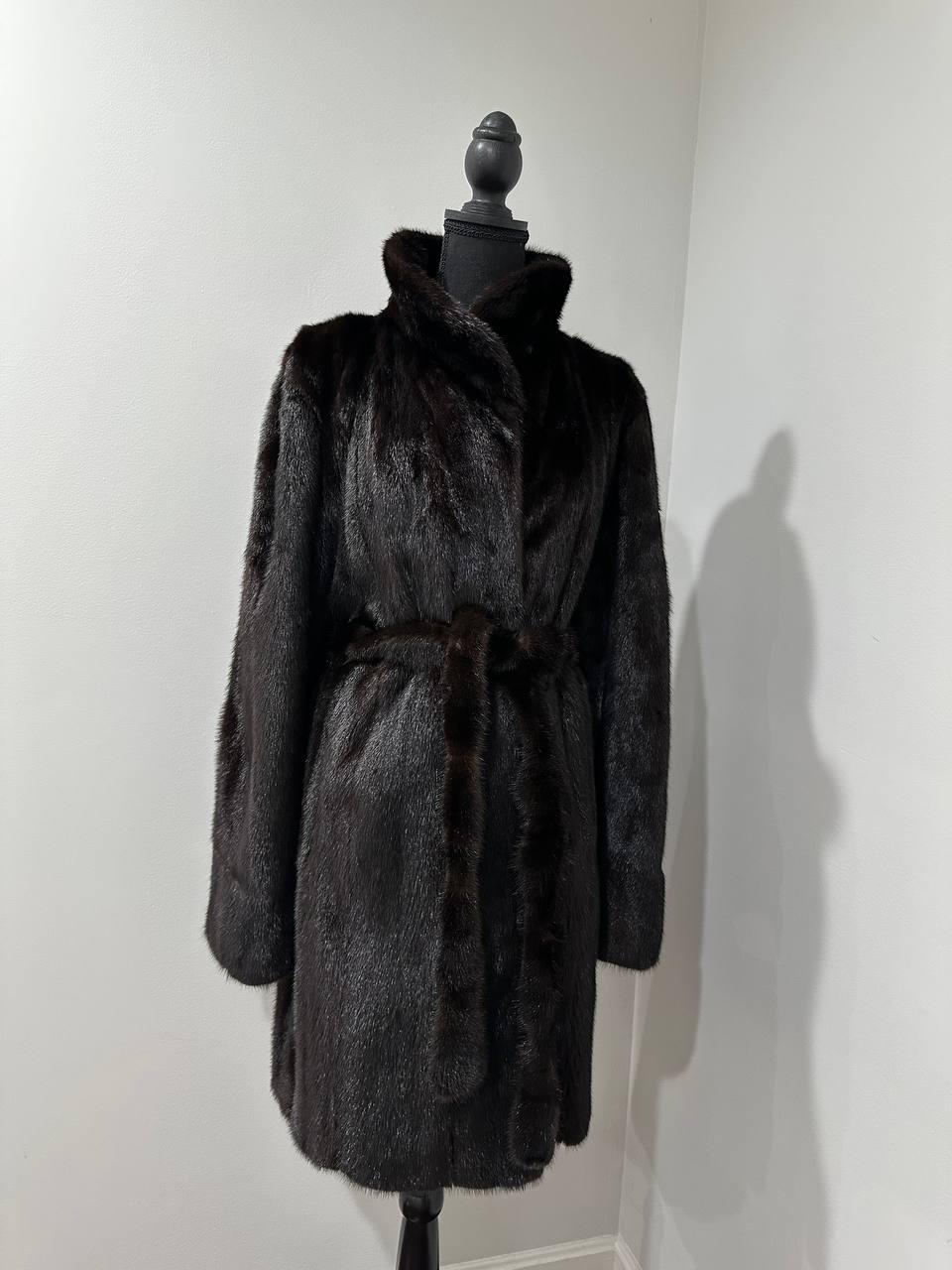 genuine real mink fur coat jacket 1109898 size L new dark brown color