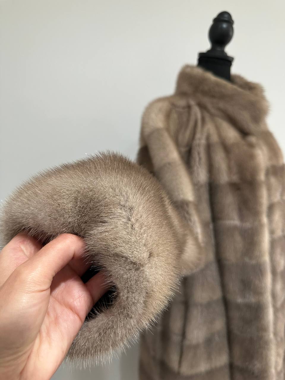 New LONG coat JACKET size M REAL FULL SKIN FUR MINK 1201059 HORIZONTAL