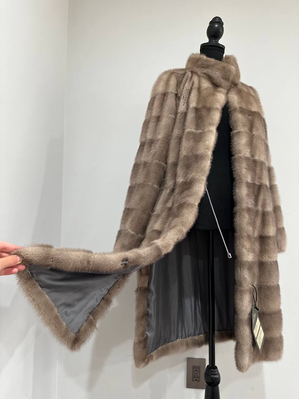 New LONG coat JACKET size M REAL FULL SKIN FUR MINK 1201059 HORIZONTAL