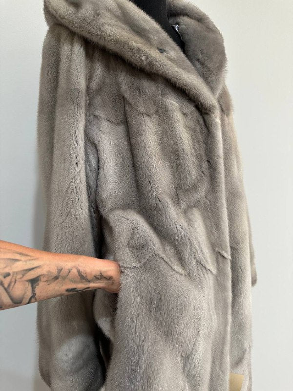 New Real Luxury Natural Mink Fur Coat with Hood Bell Silhouette Moon size M 1201131