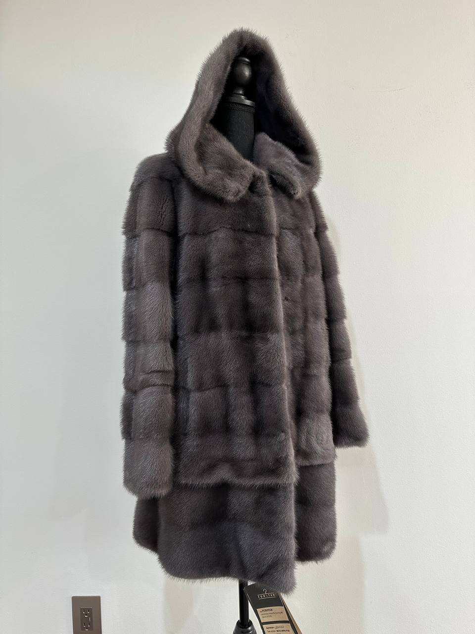 New MINK GENUIINE FUR coat size S GREY mink solid plates 1201054 HORIZONTAL